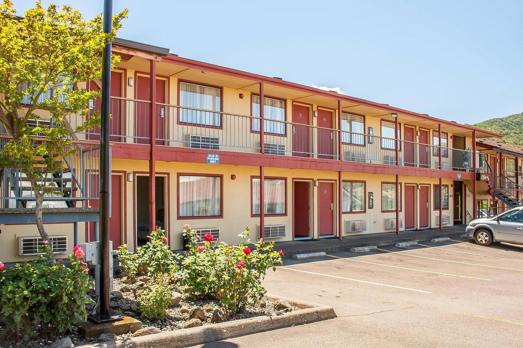 Econo Lodge Ashland Exteriör bild
